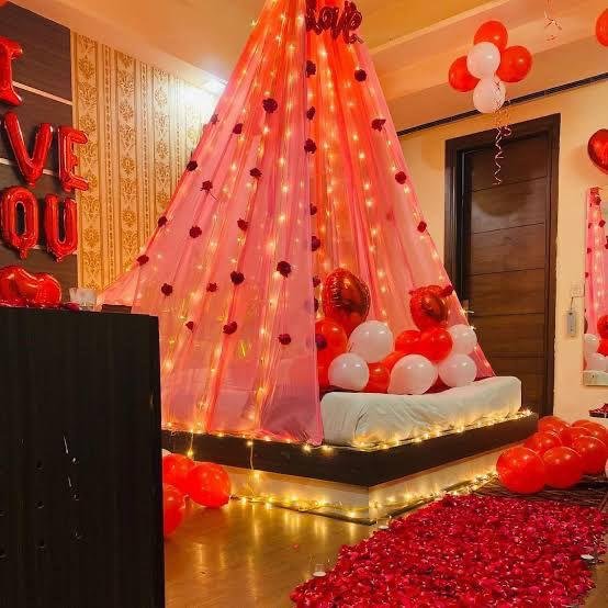 Romantic Room Decoration in Noida